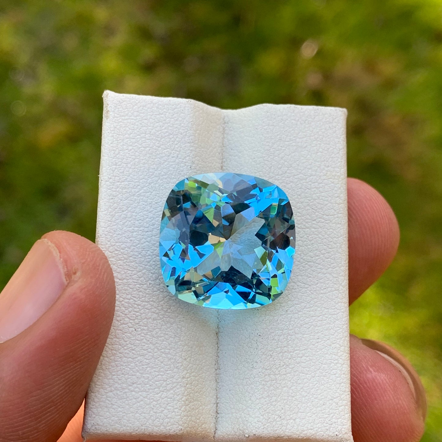 23.30 Carats Natural Swiss Blue Topaz Cushion Shape from Africa Loose Gemstones