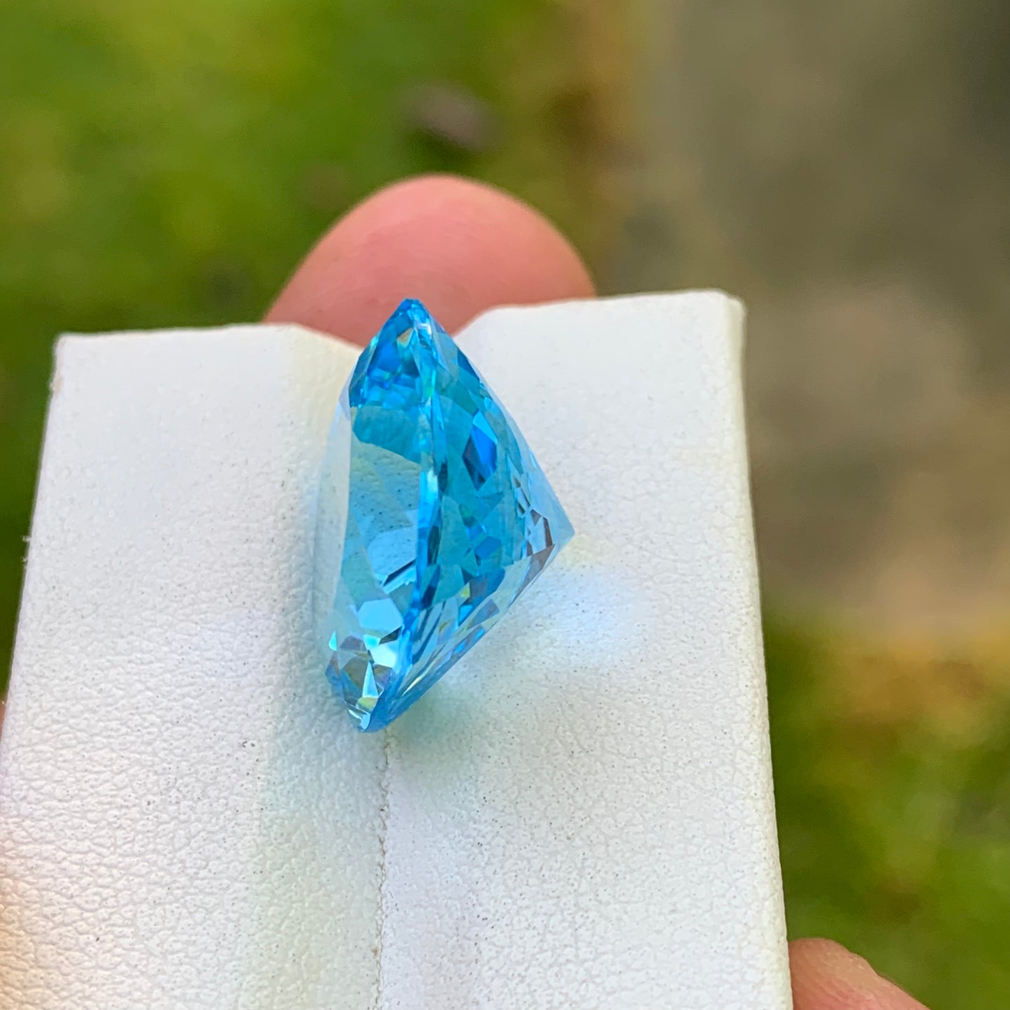 23.30 Carats Natural Swiss Blue Topaz Cushion Shape from Africa Loose Gemstones